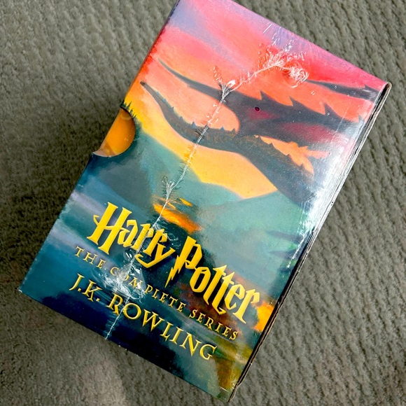 Harry Potter collection- soft back. BRAND NEW! - Picture 3 of 4